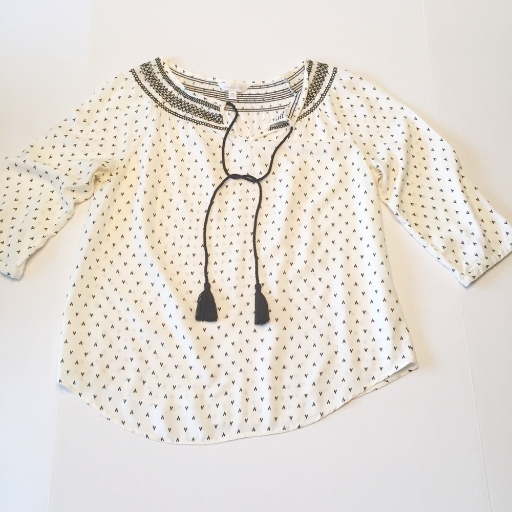 Charming Charlie Peasant Style Top Size M